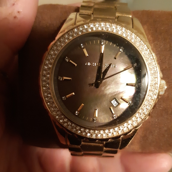 Michael kors watch - Picture 2 of 2